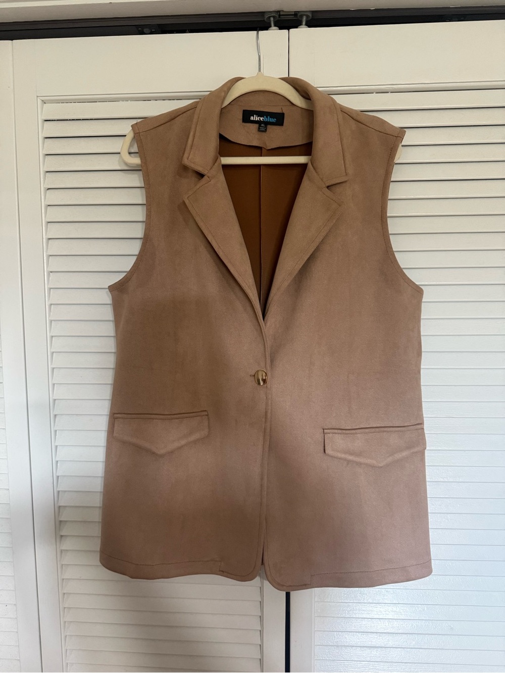 Alice Blue Camel Sleeveless Blazer Vest